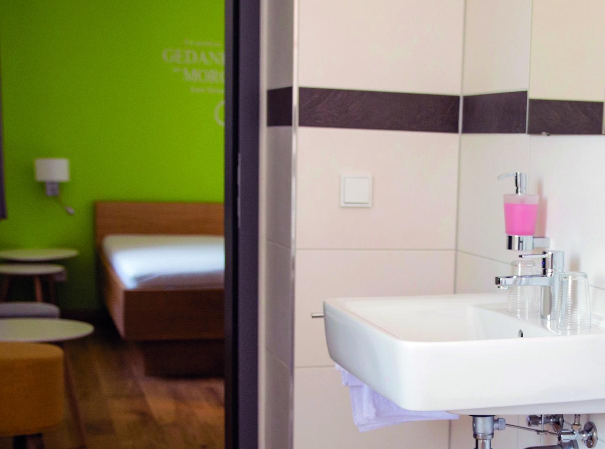Gleiseins Hotel Naila Ngoại thất bức ảnh