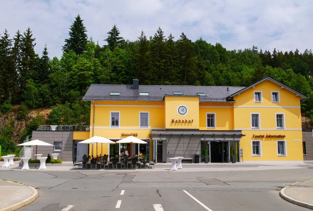 Gleiseins Hotel Naila Ngoại thất bức ảnh